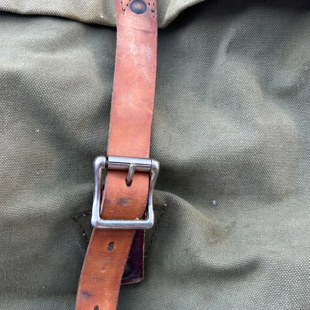 Duluth Pack Vintage Canvas Canoe Pack Rucksack Olive Green Leather Made in USA - Picture 6 of 16